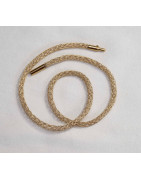 Die klassisch Kurze in Gold