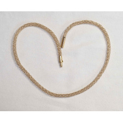 Die klassisch Kurze in Gold