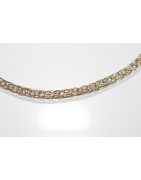 Die klassisch Kurze in Gold