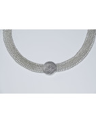 Die Silber-Kette Oettinger Pfennig macht Historie tragbar.