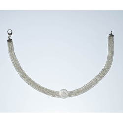 Die Silber-Kette Oettinger Pfennig macht Historie tragbar.