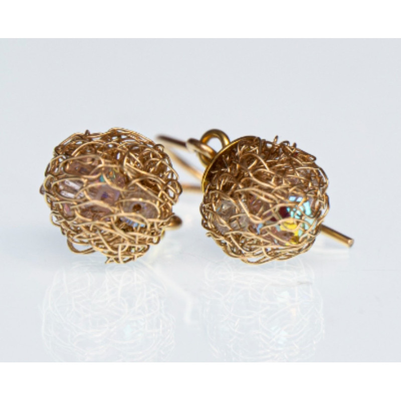 Schimmernder Ohrschmuck für die "Sonnenkönigin"