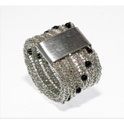 Silberring mit Spinell und Onyx im Zickzack